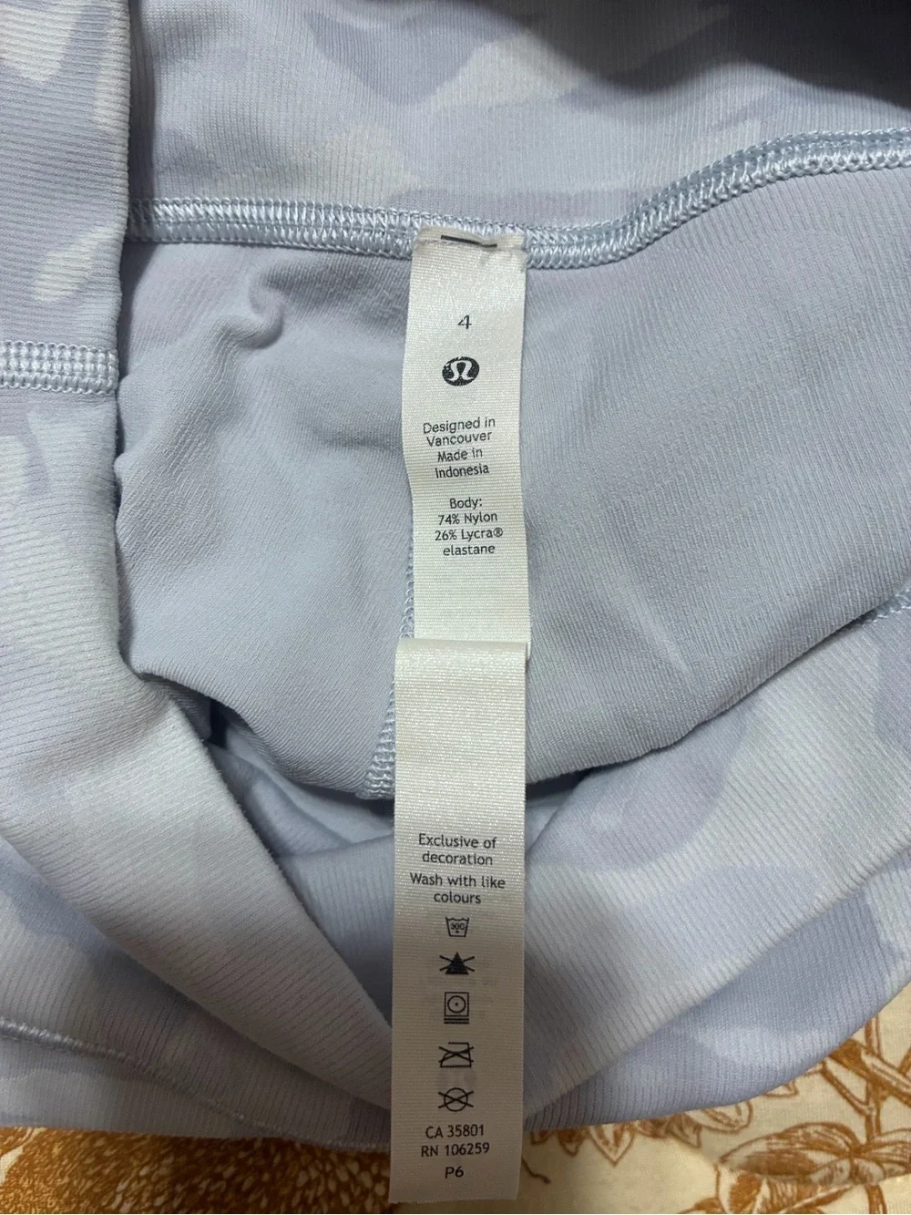 Lululemon size 4 biker shorts